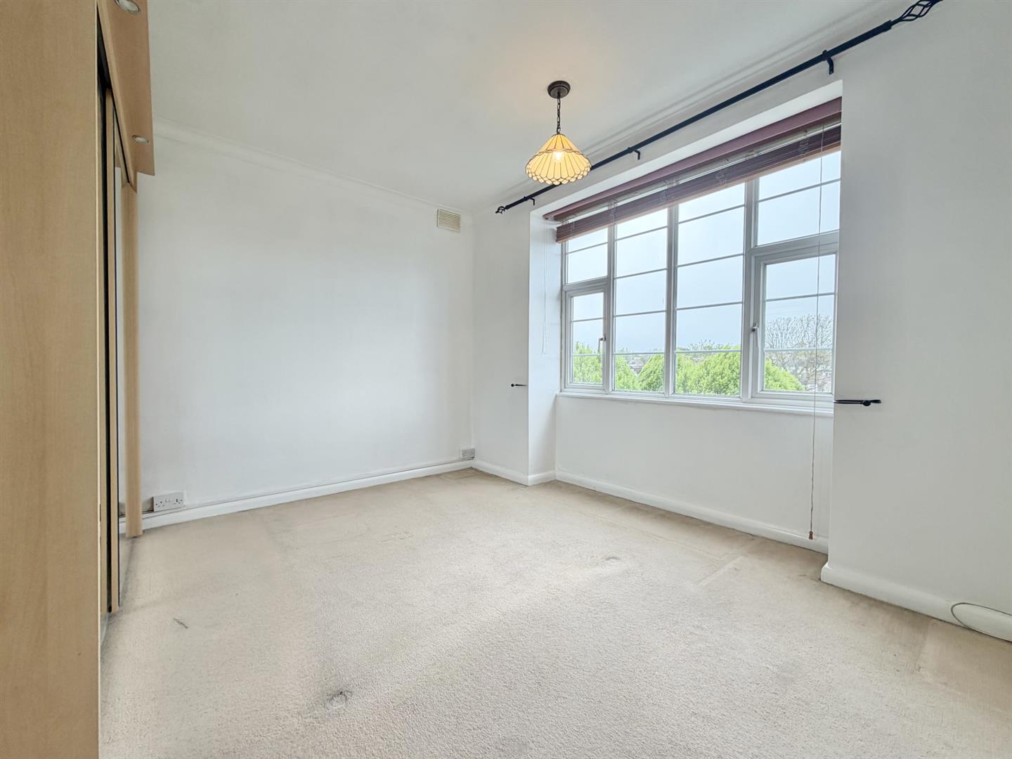 Seymour Court, Winchmore Hill